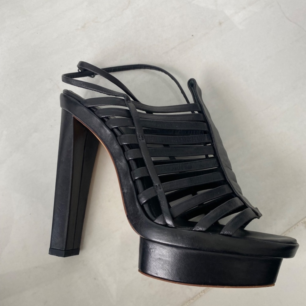 Balenciaga platform heels with ankle wrap - Picture 3 of 7
